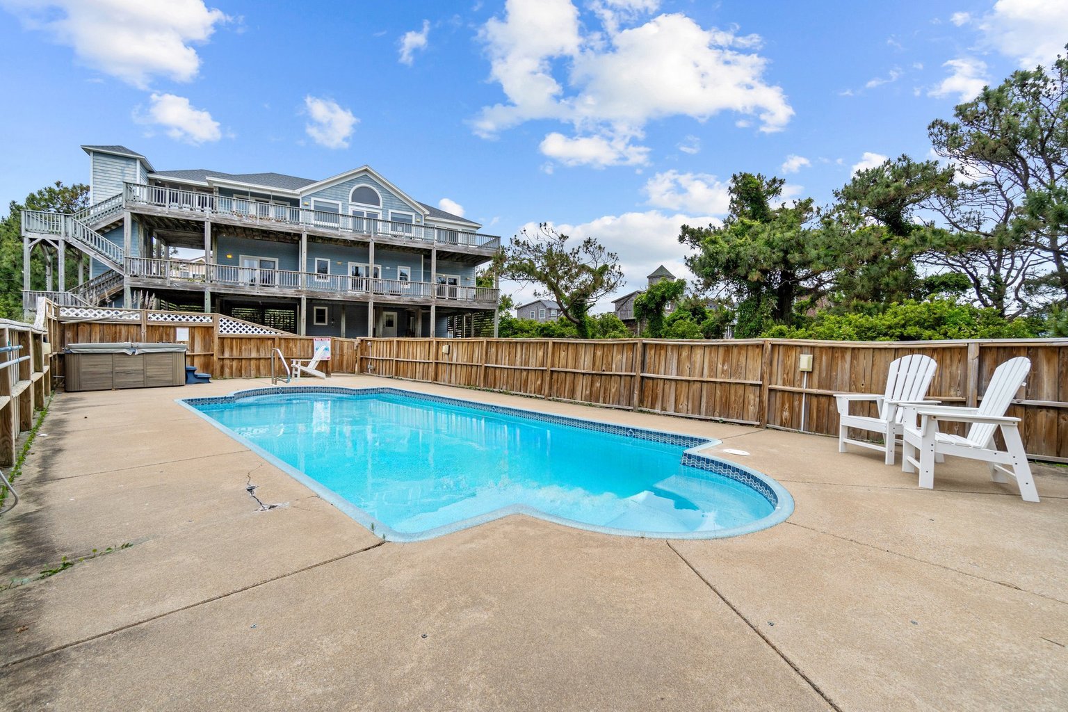 Waves Vacation Rental