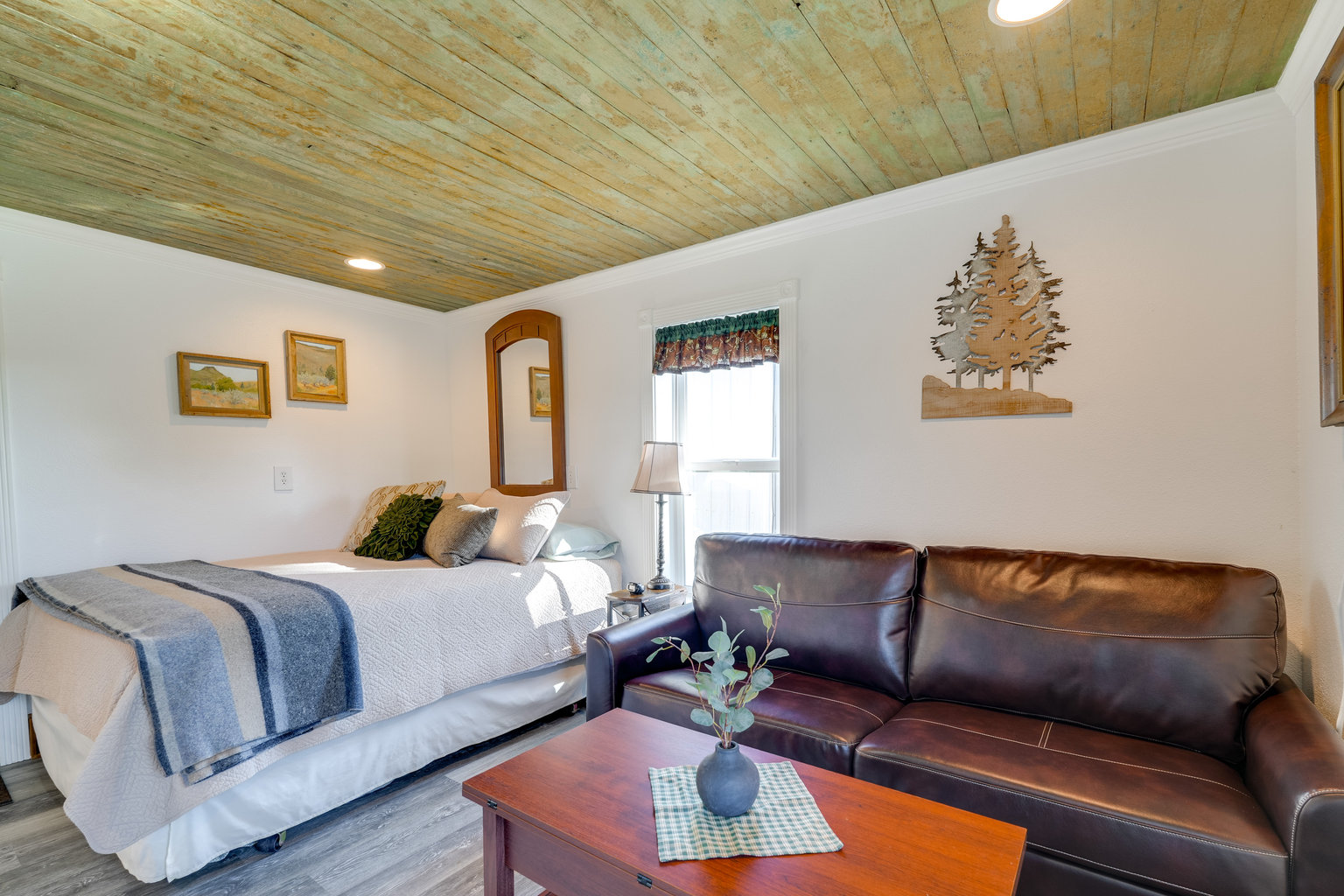 Vaughn Vacation Rental