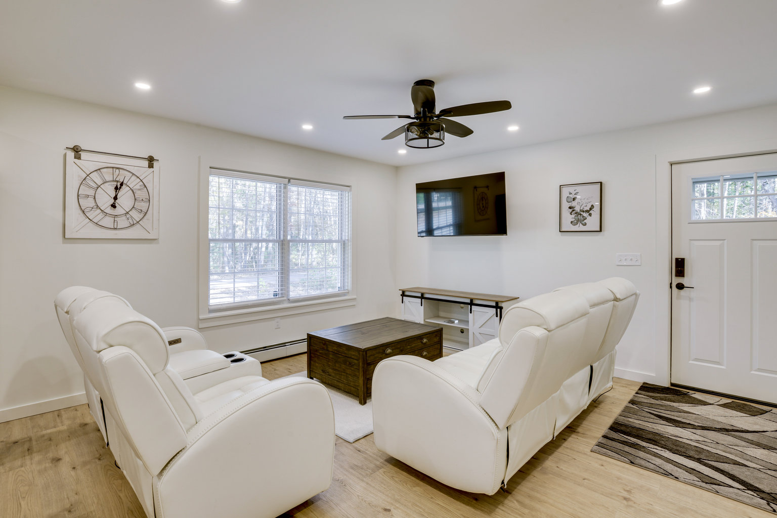 Standish Vacation Rental