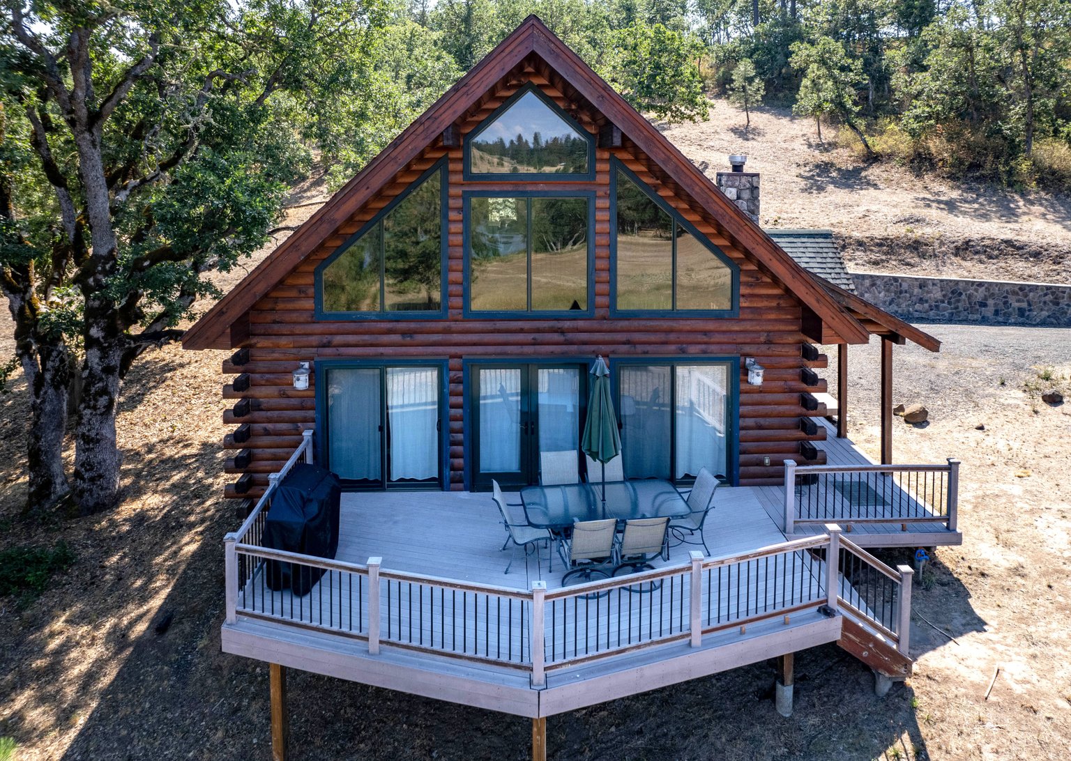 Lyle Vacation Rental
