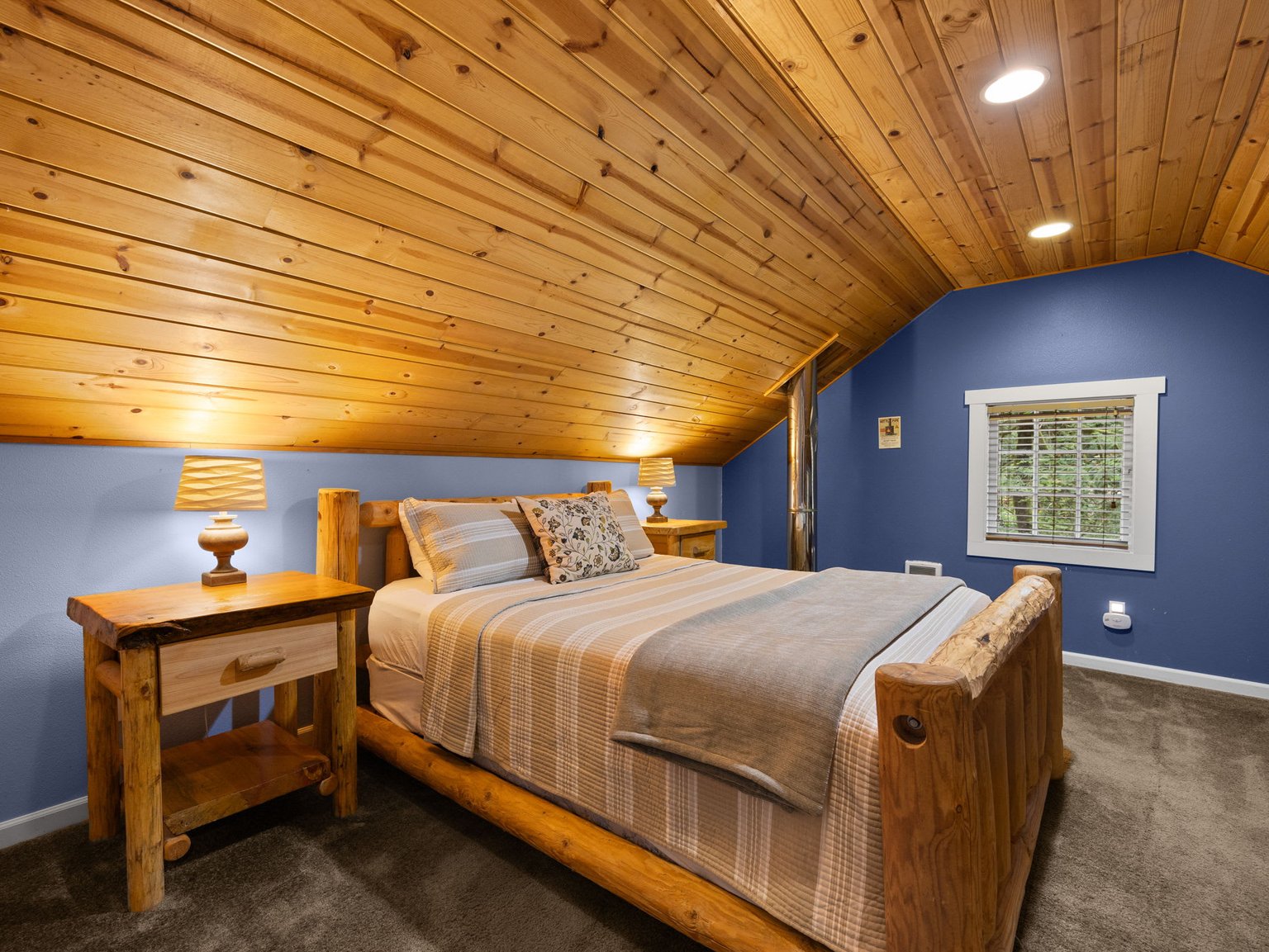 Rhododendron Vacation Rental