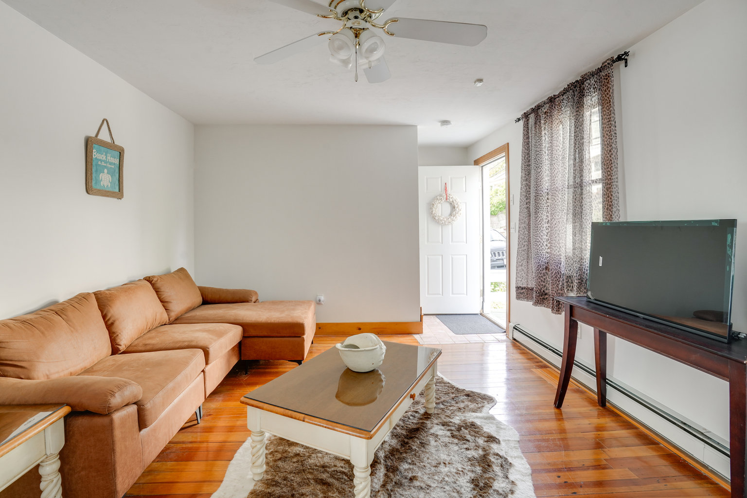 Hull Vacation Rental