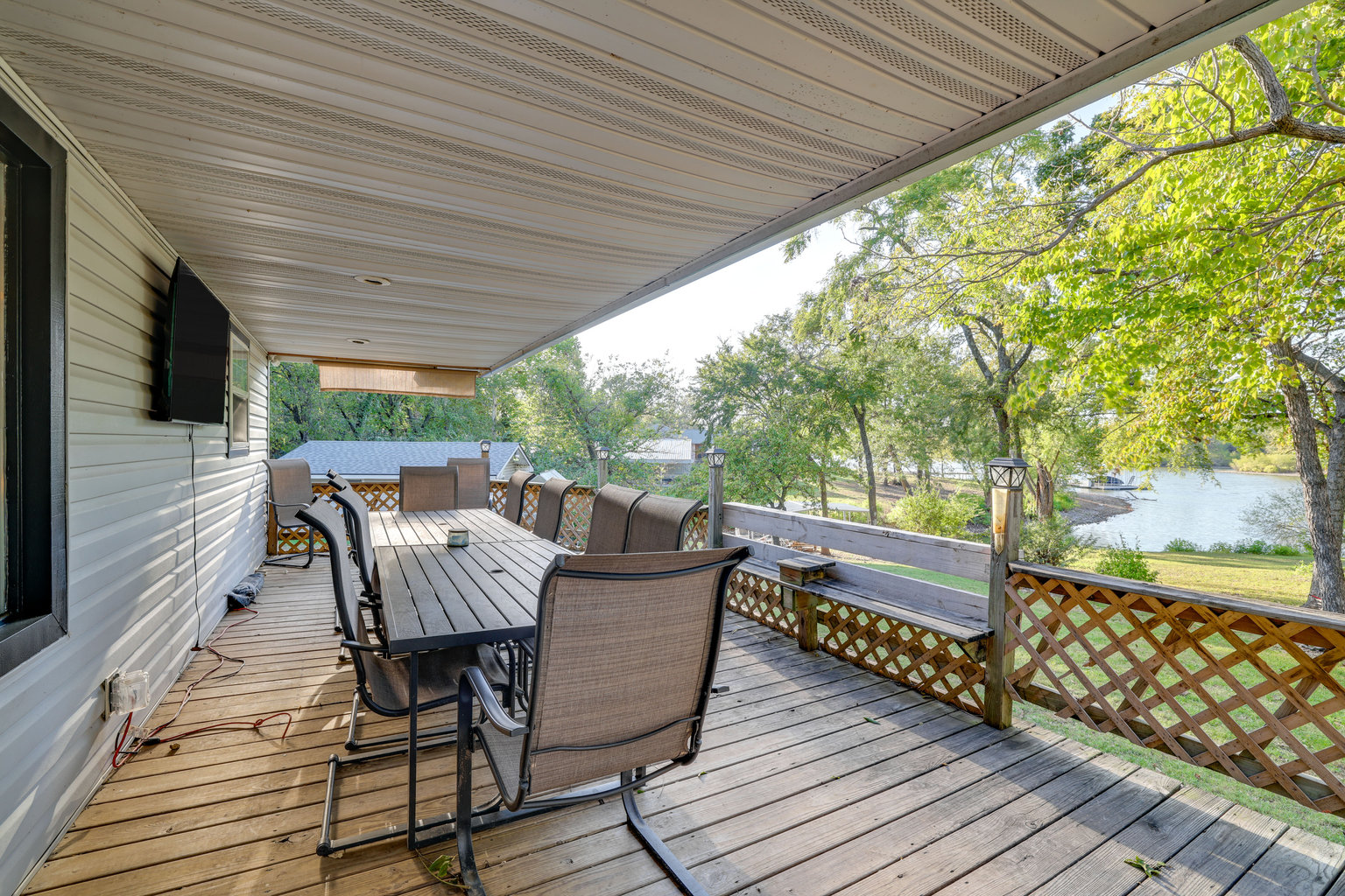 Grove Vacation Rental