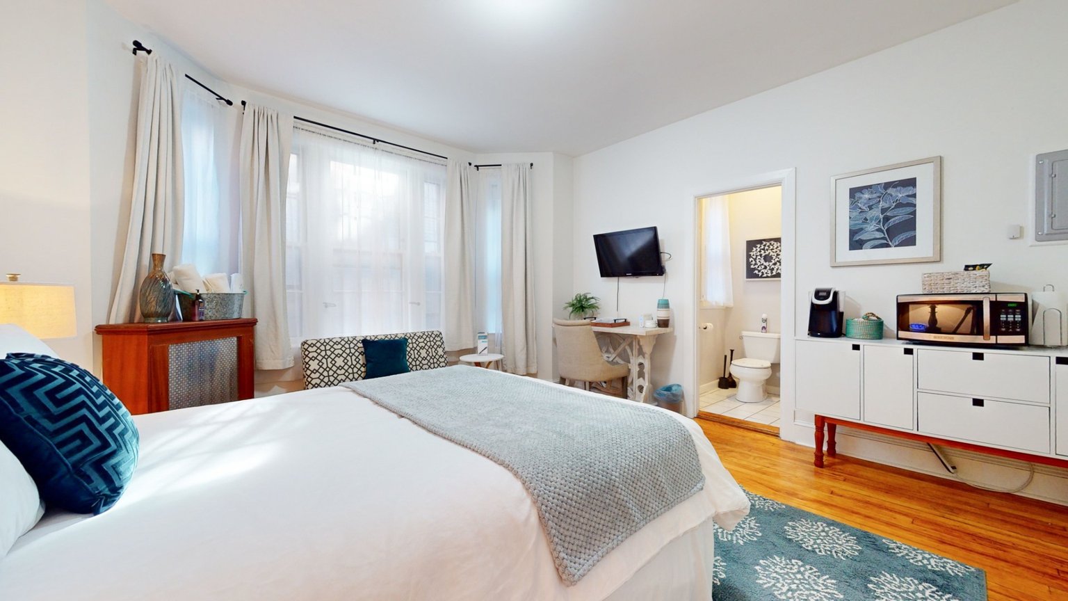Brookline Vacation Rental
