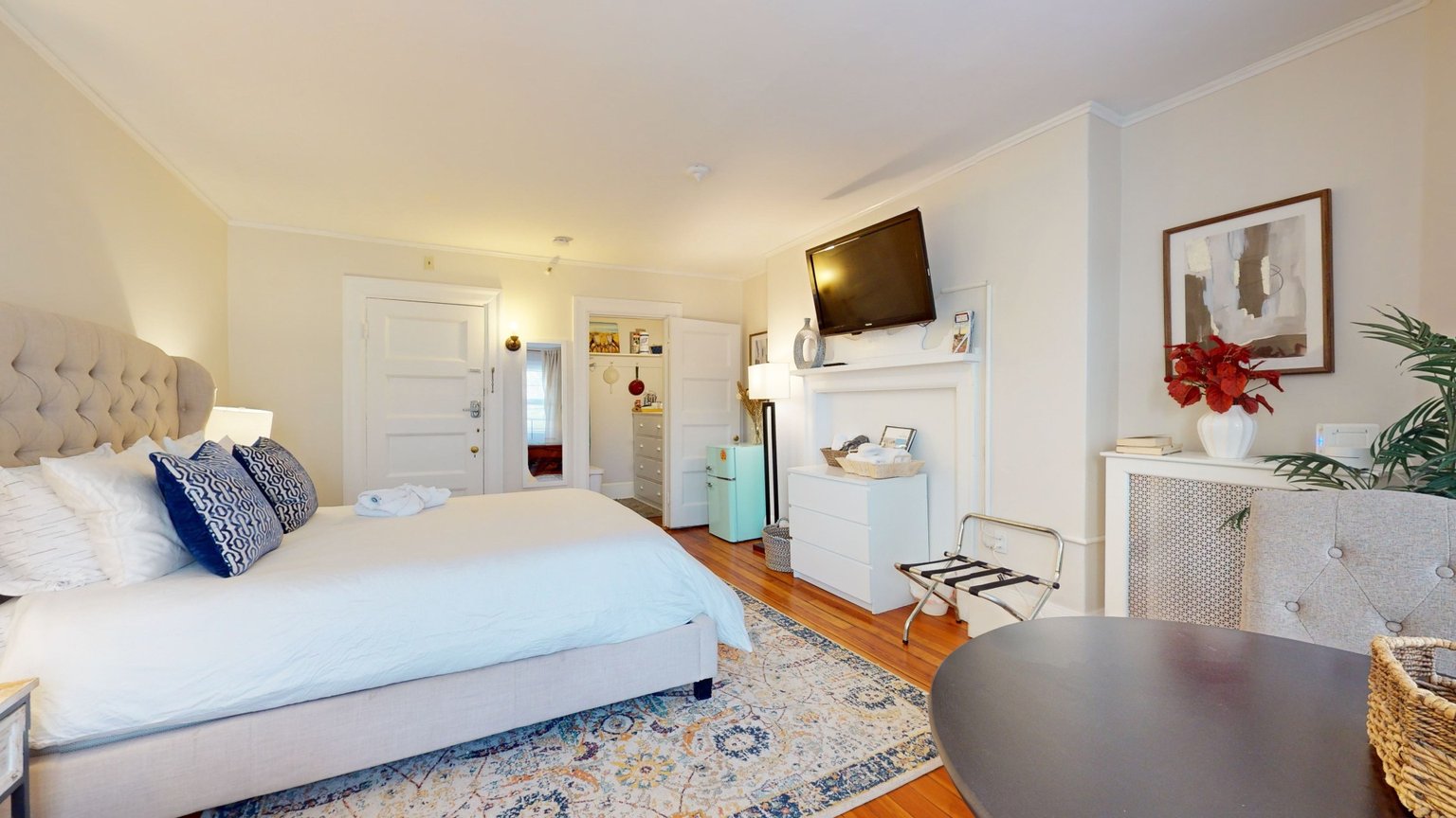 Brookline Vacation Rental