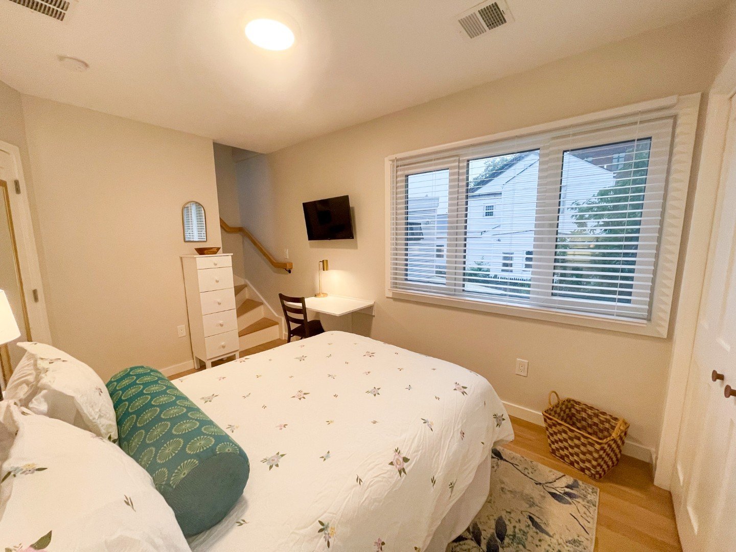 Cambridge Vacation Rental