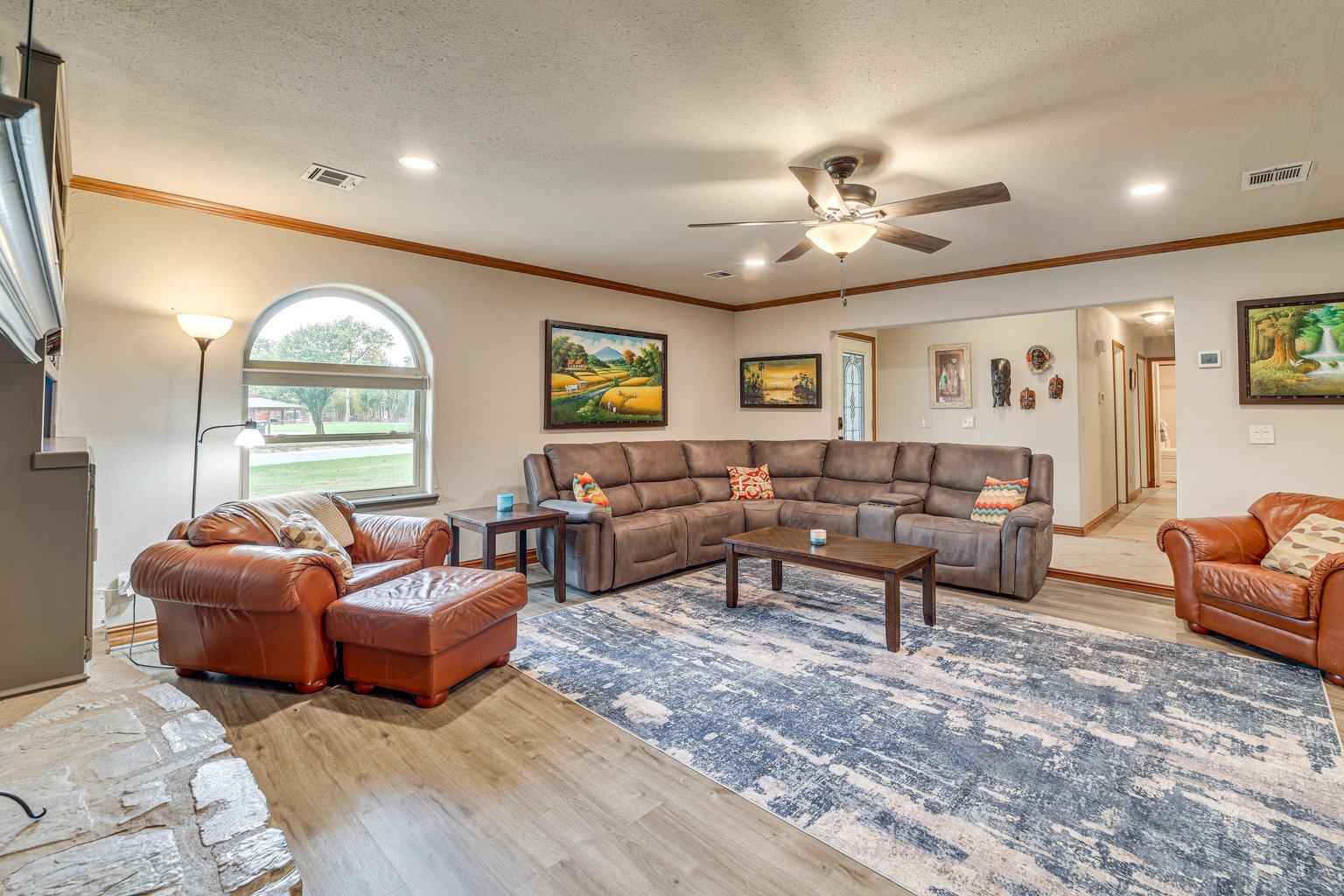 Bixby Vacation Rental