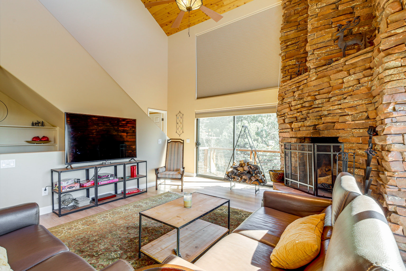 Pine Vacation Rental