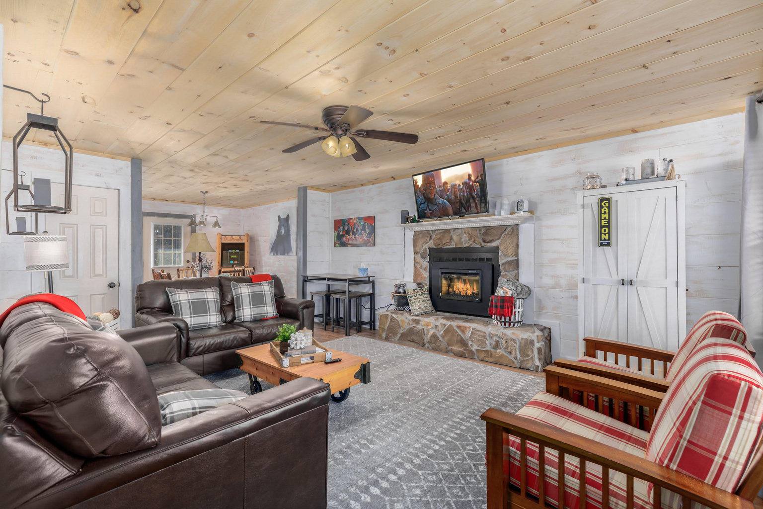 COSBY Vacation Rental