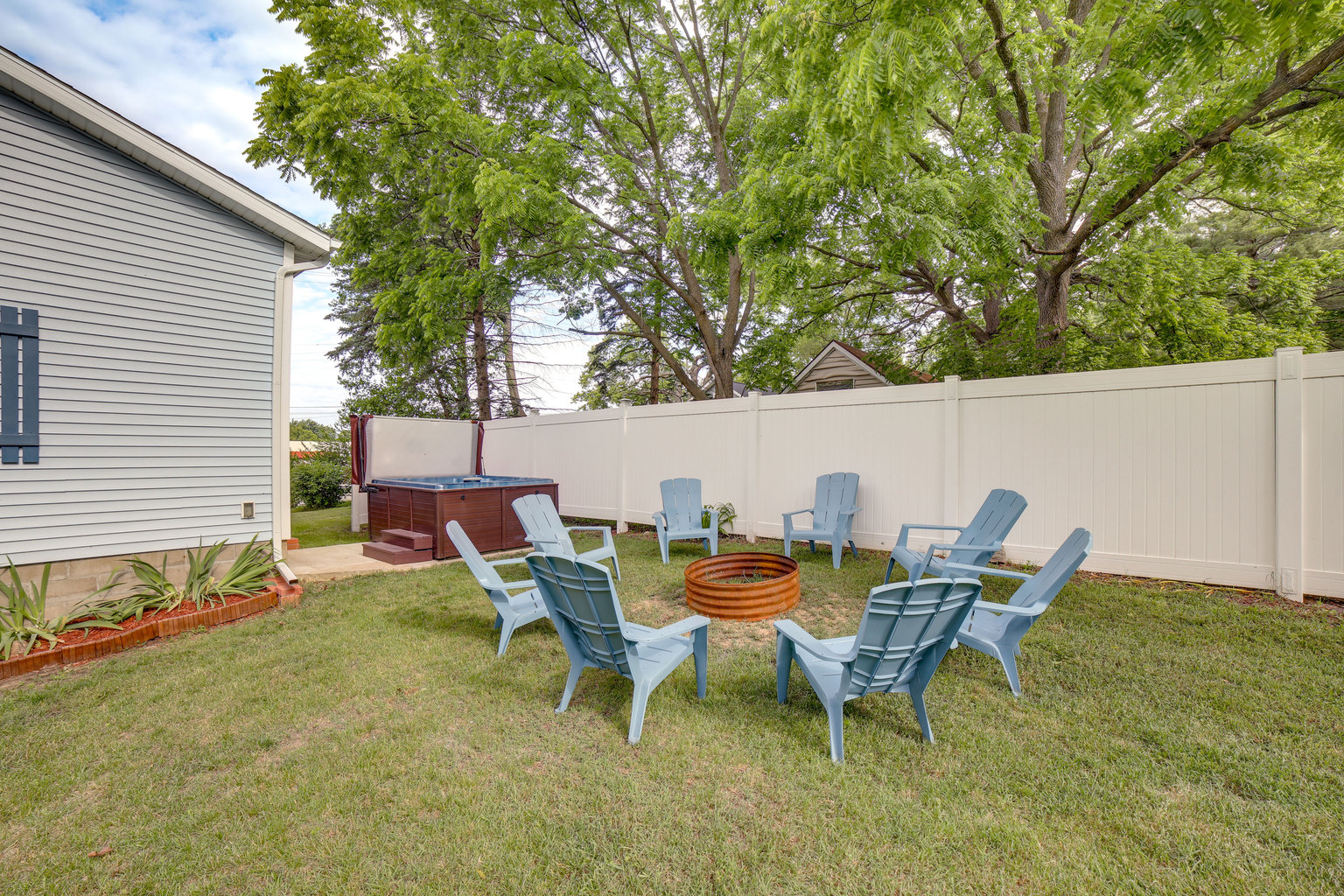 Fennville Vacation Rental