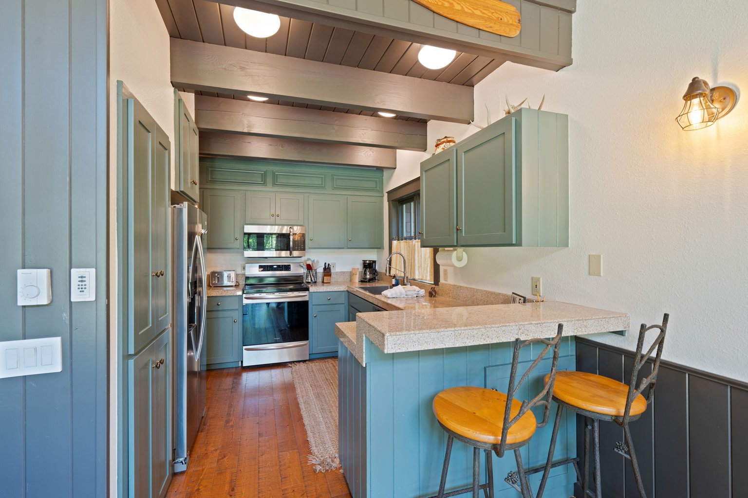 Camp Sherman Vacation Rental