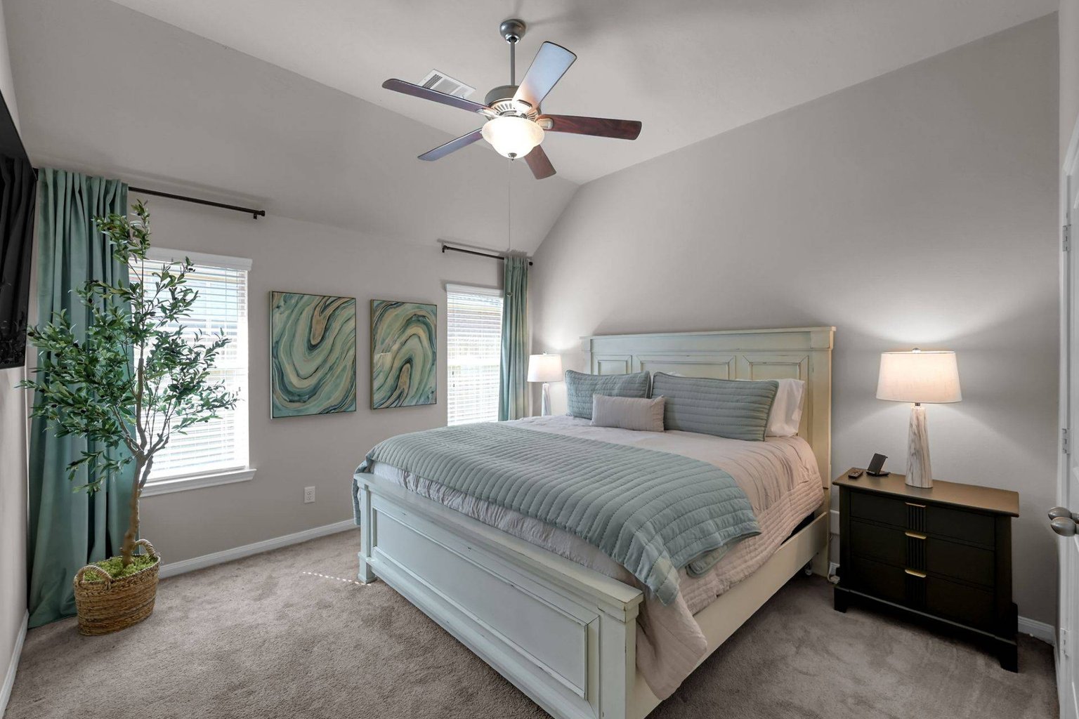 Montgomery Vacation Rental