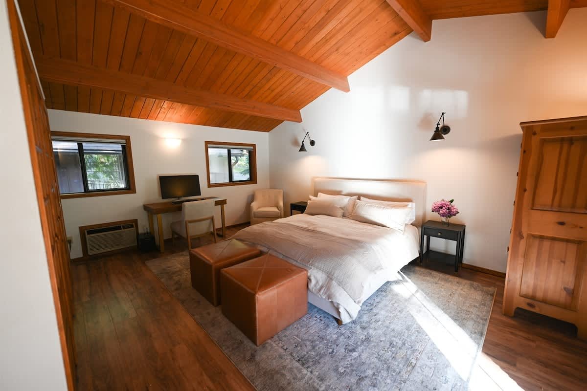 Hope Vacation Rental