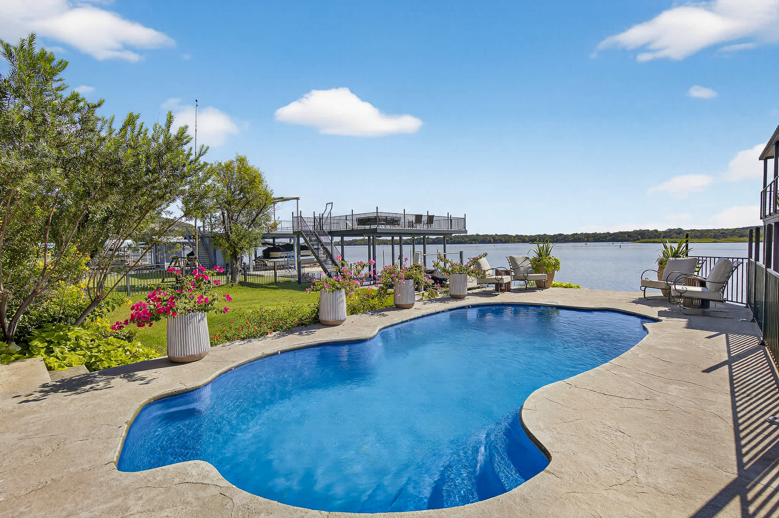 Kingsland Vacation Rental