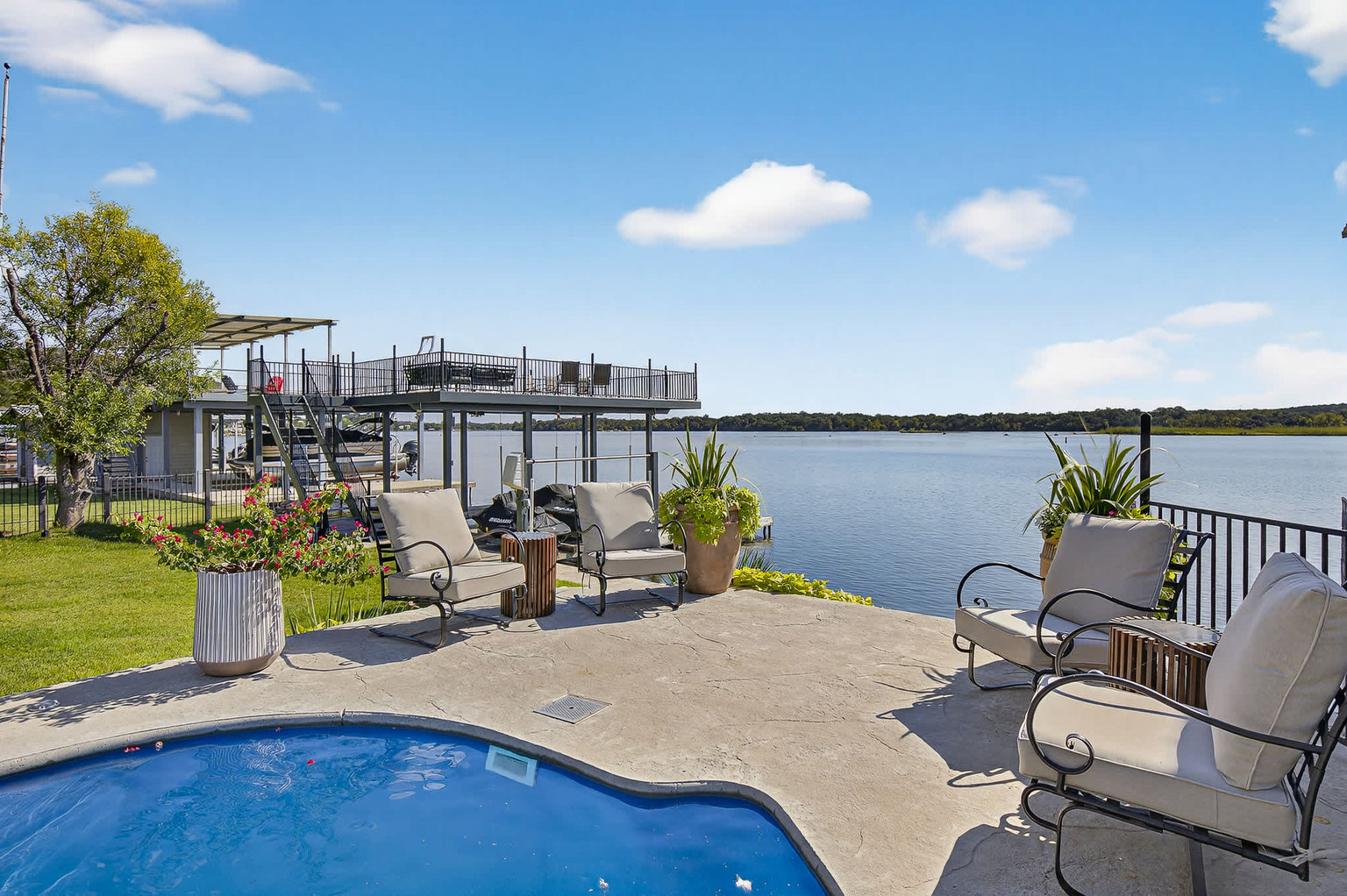 Kingsland Vacation Rental