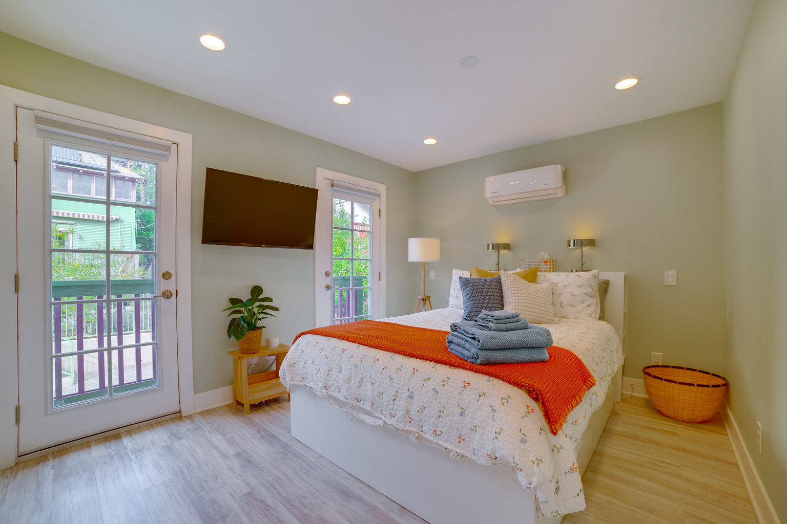 Riverside Vacation Rental