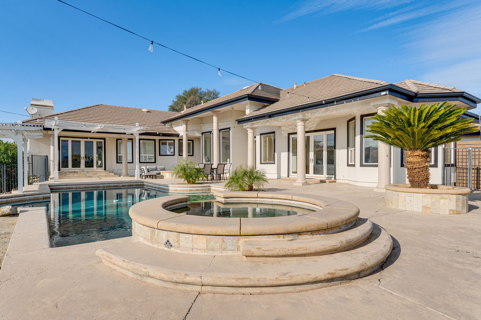Pilot Hill Vacation Rental