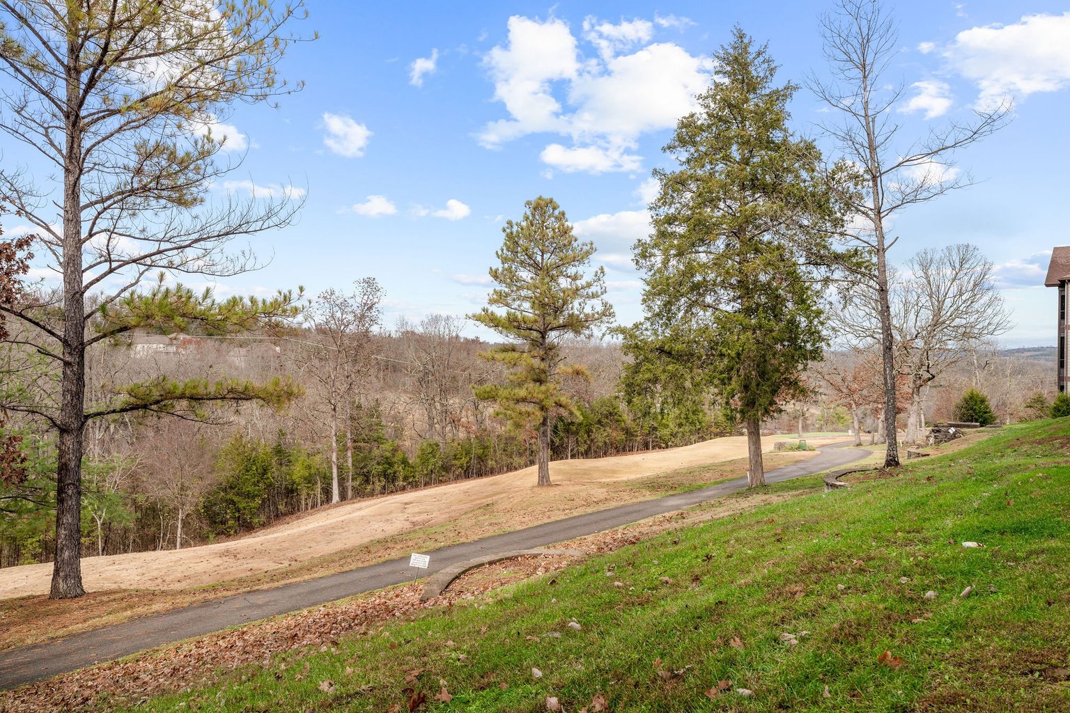 Reeds Spring Vacation Rental