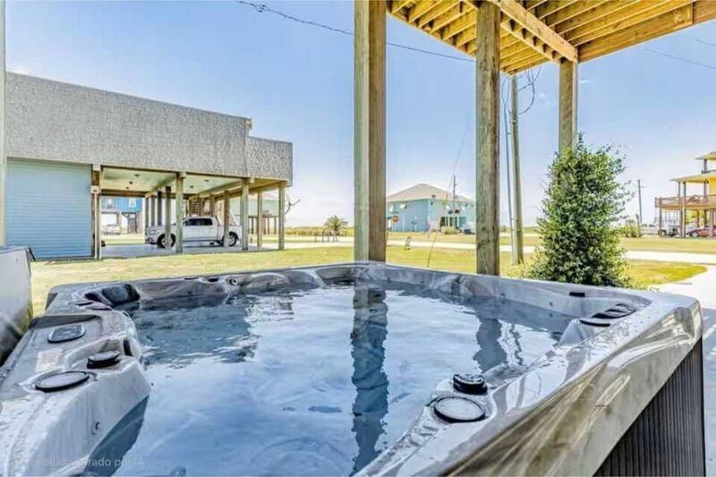 Crystal Beach Vacation Rental