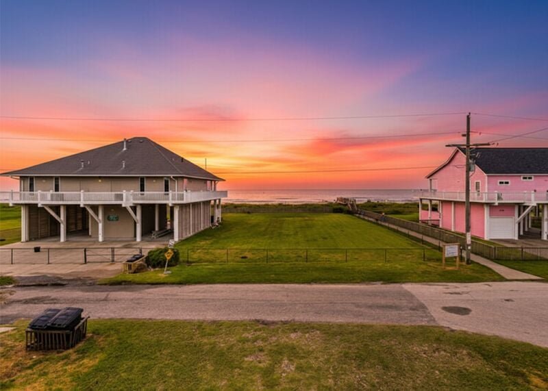 Port Bolivar Vacation Rental