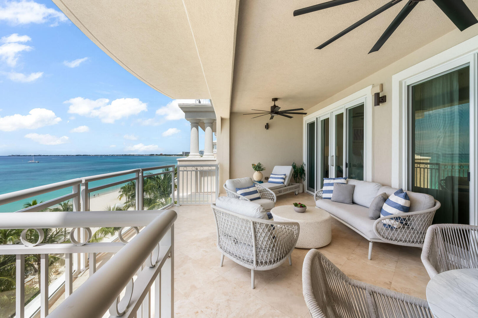 Seven Mile Beach Vacation Rental