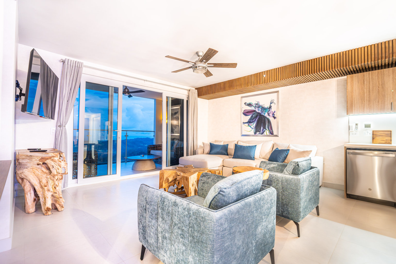 Playa Herradura Vacation Rental