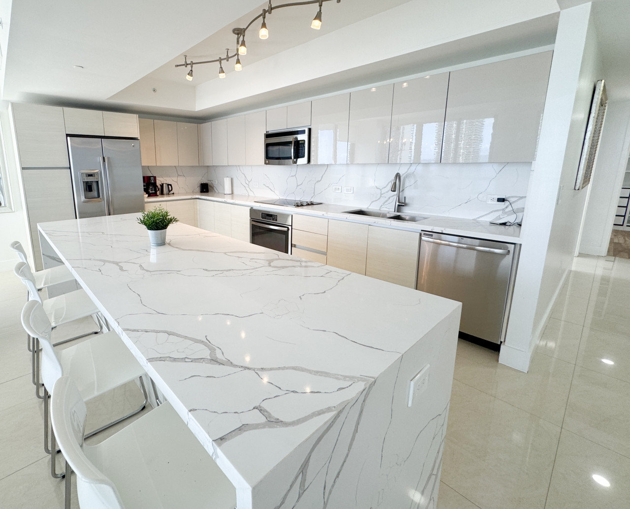Hallandale Beach Vacation Rental