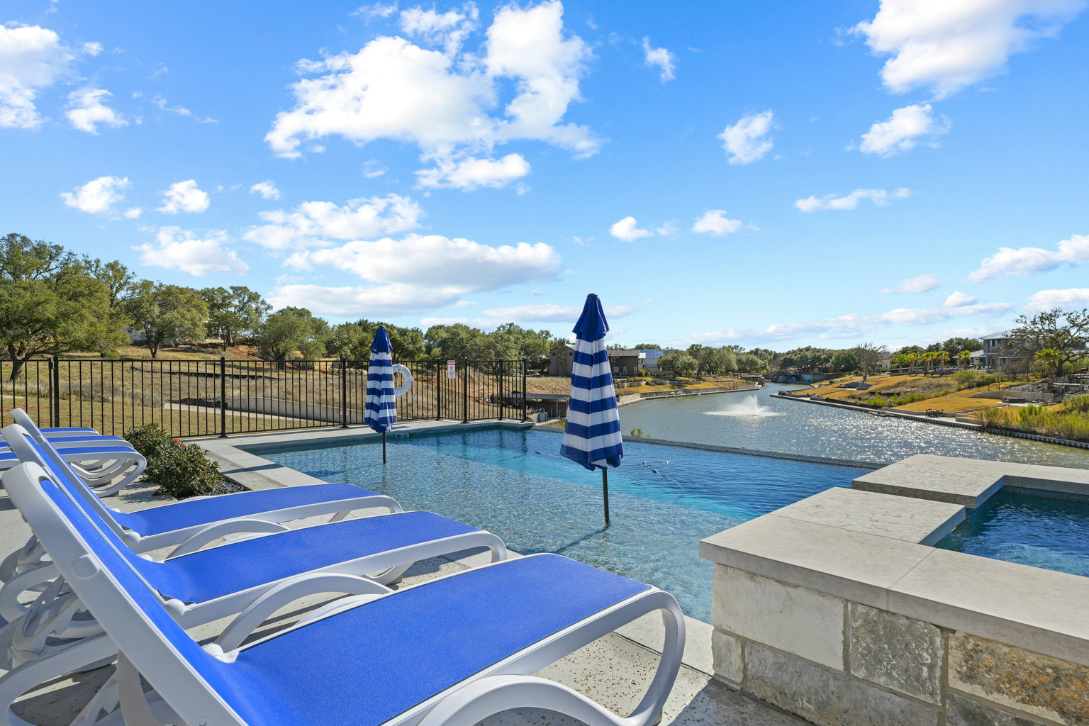 Kingsland Vacation Rental