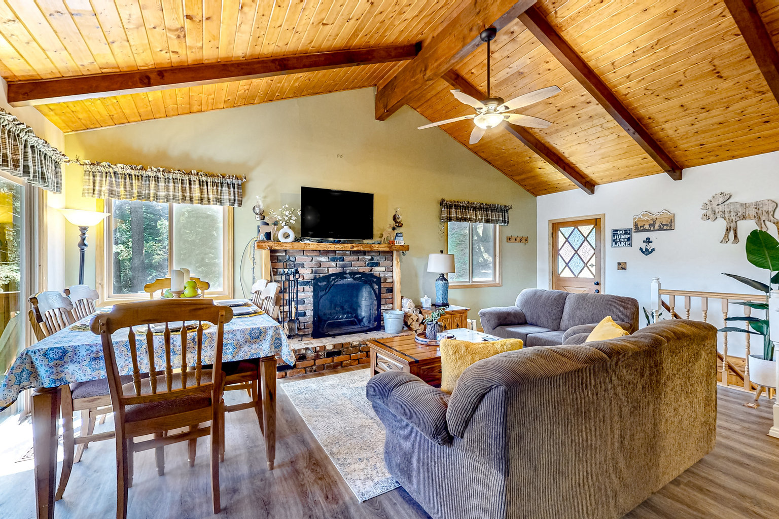 Crestline Vacation Rental