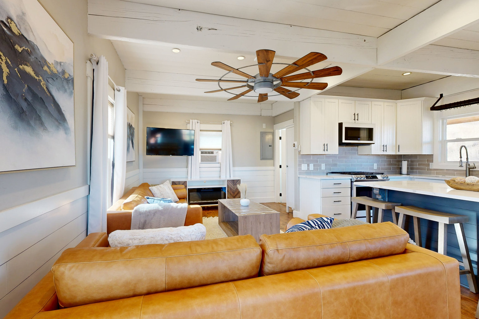 Midway Vacation Rental