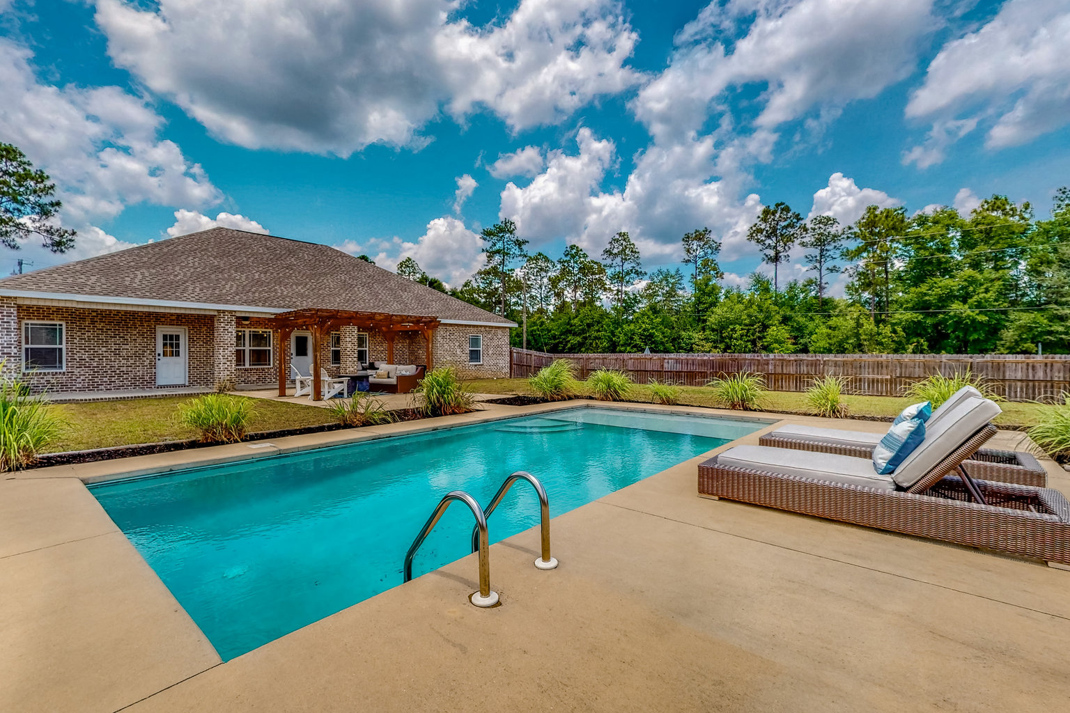 Crestview Vacation Rental