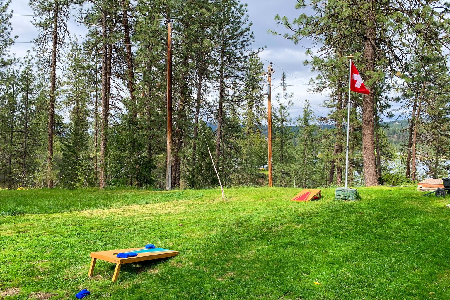 Nine Mile Falls Vacation Rental