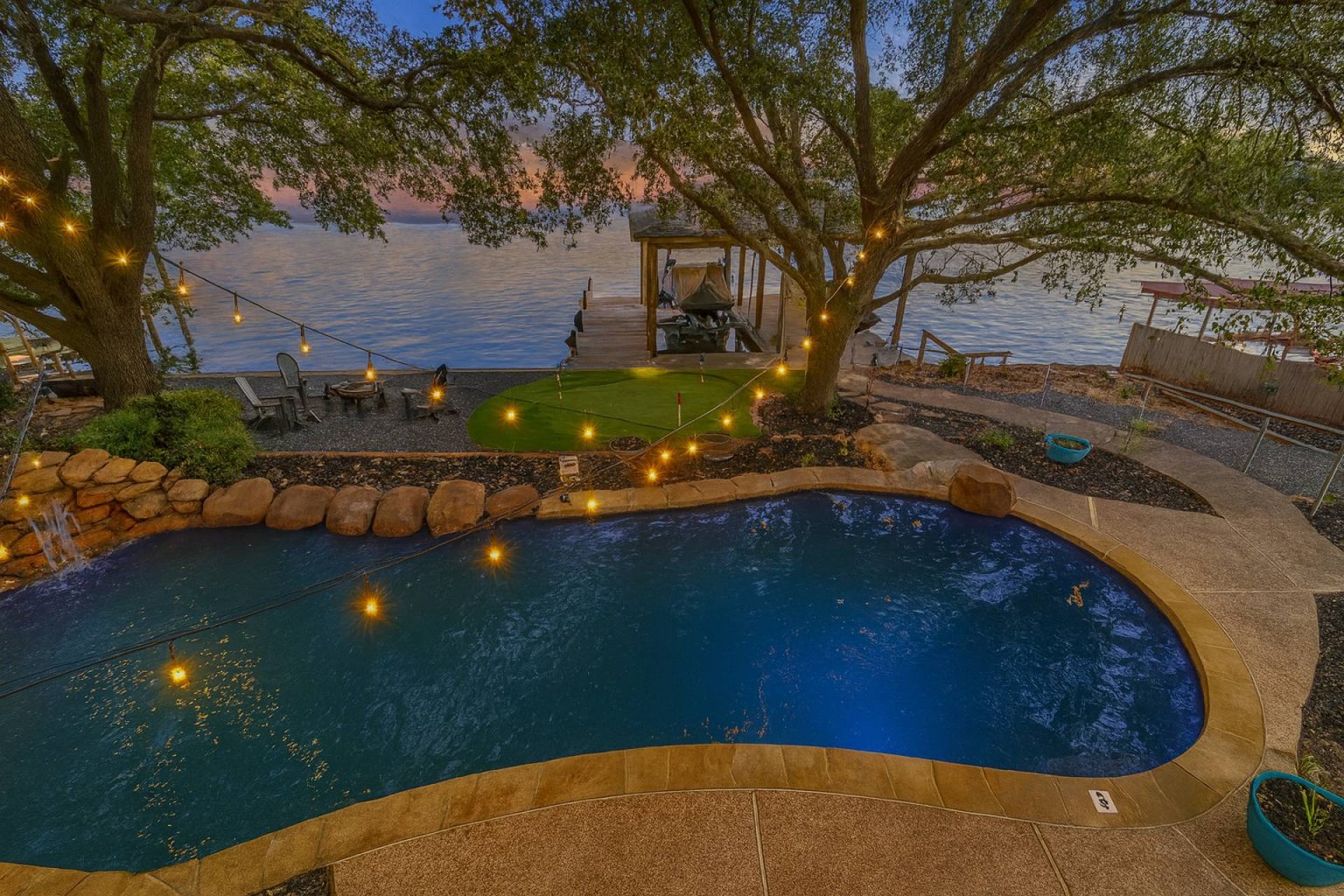 Willis Vacation Rental