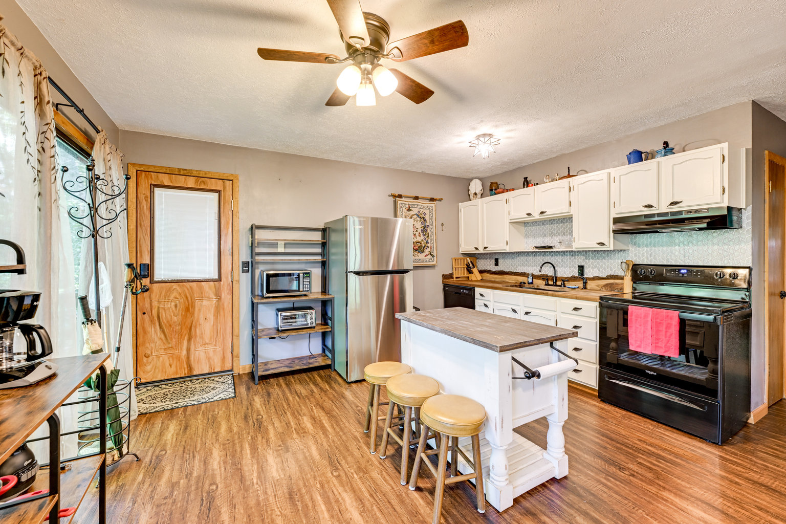 Dillard Vacation Rental