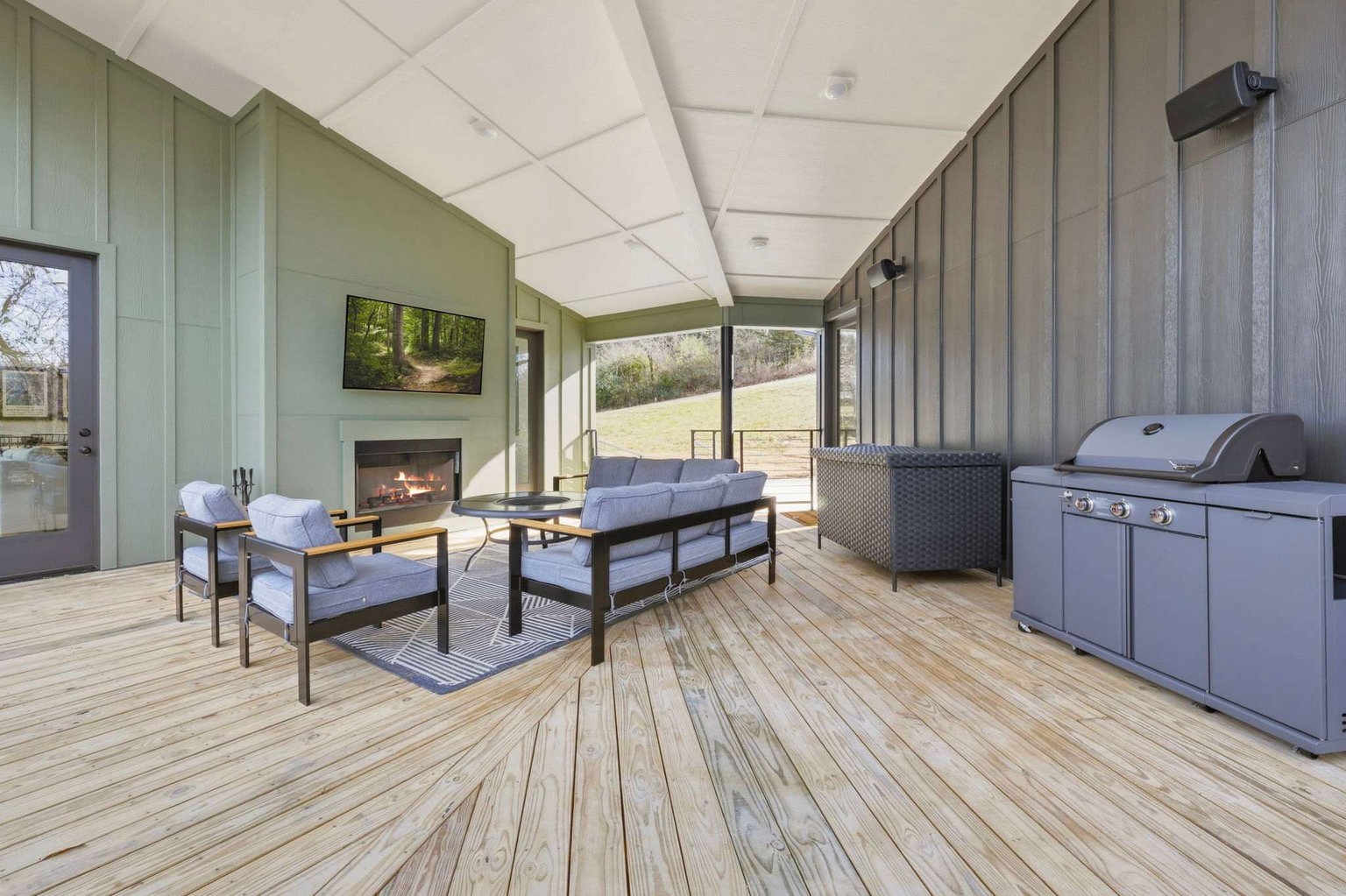 Rogers Vacation Rental