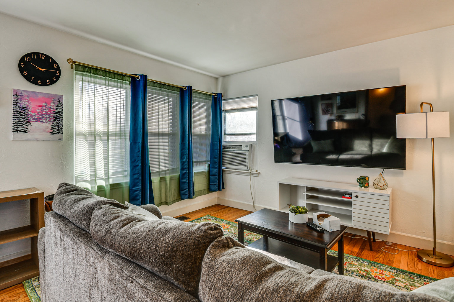 Aurora Vacation Rental