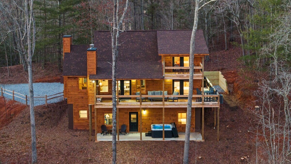 Mineral Bluff Vacation Rental