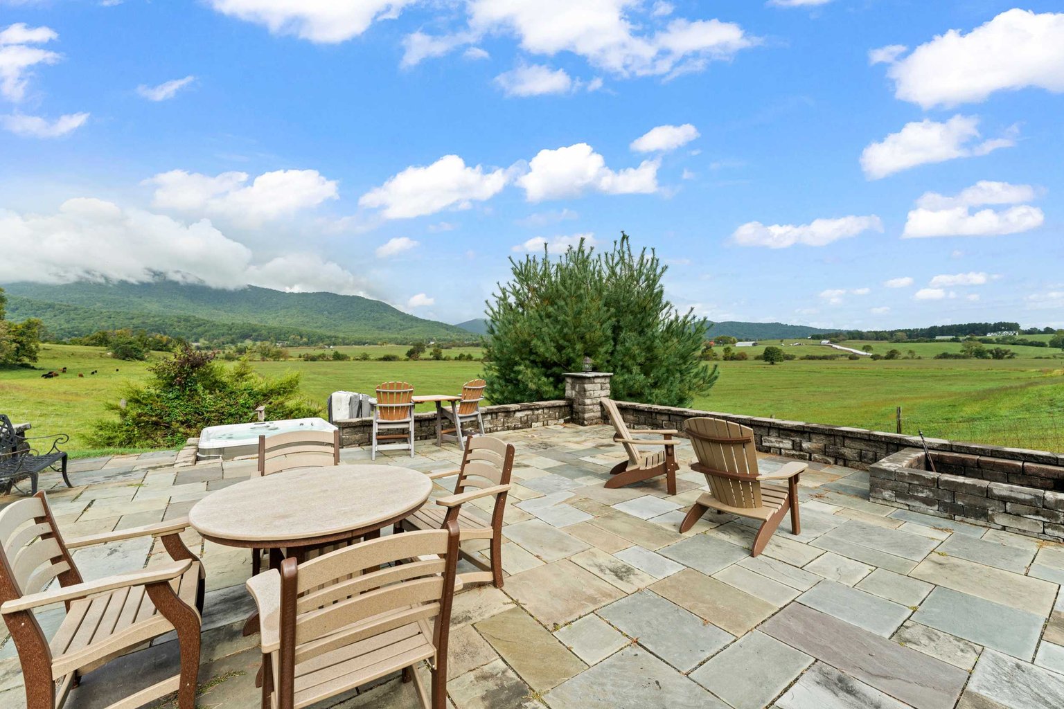 Etlan Vacation Rental