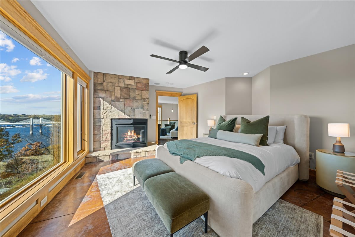 Hudson Vacation Rental