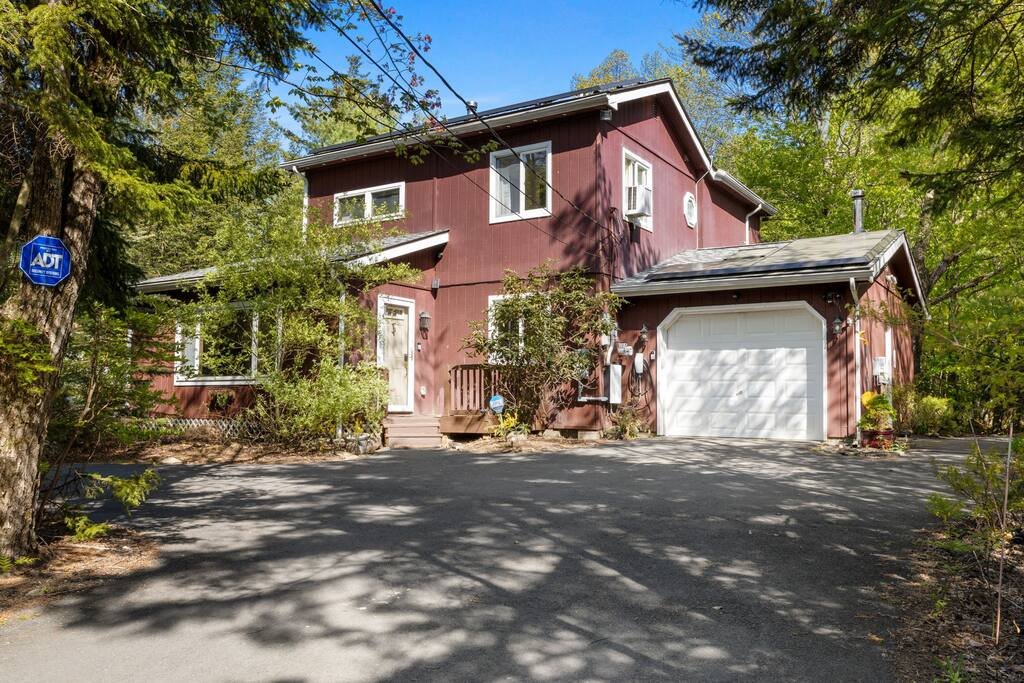 Pocono Summit Vacation Rental