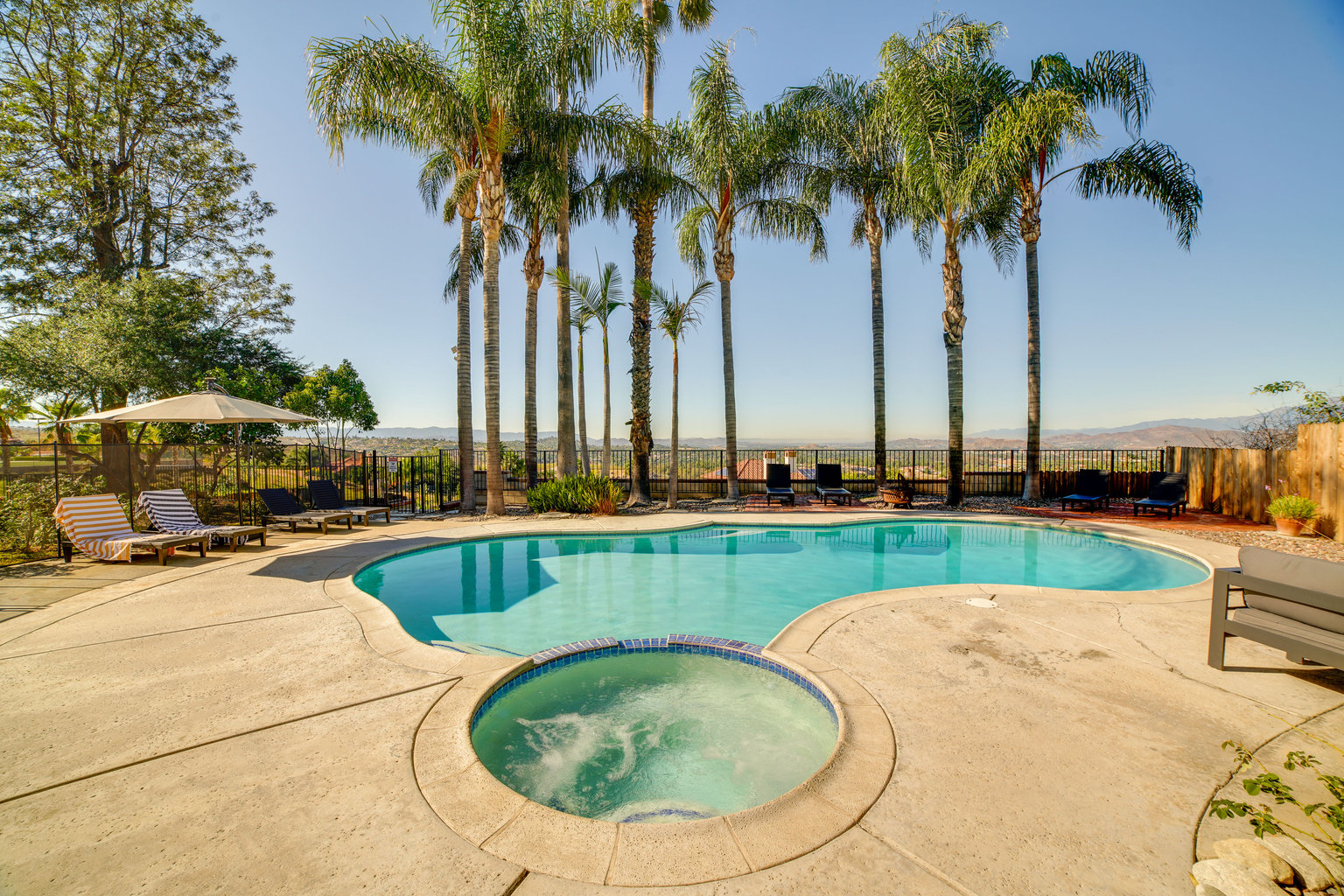 Riverside Vacation Rental