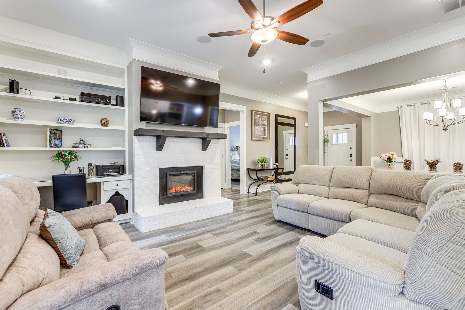 Locust Grove Vacation Rental