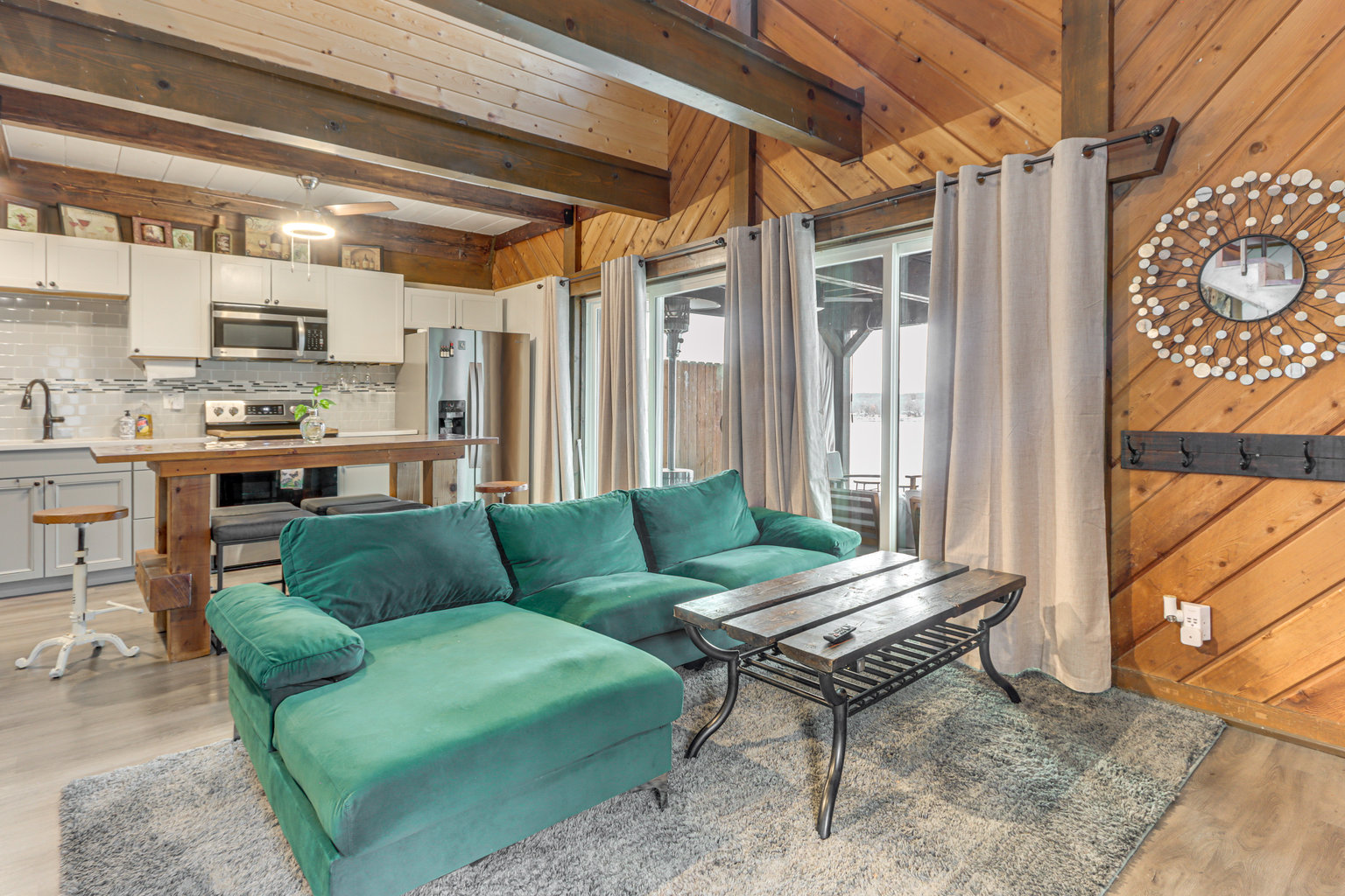 Grove Vacation Rental