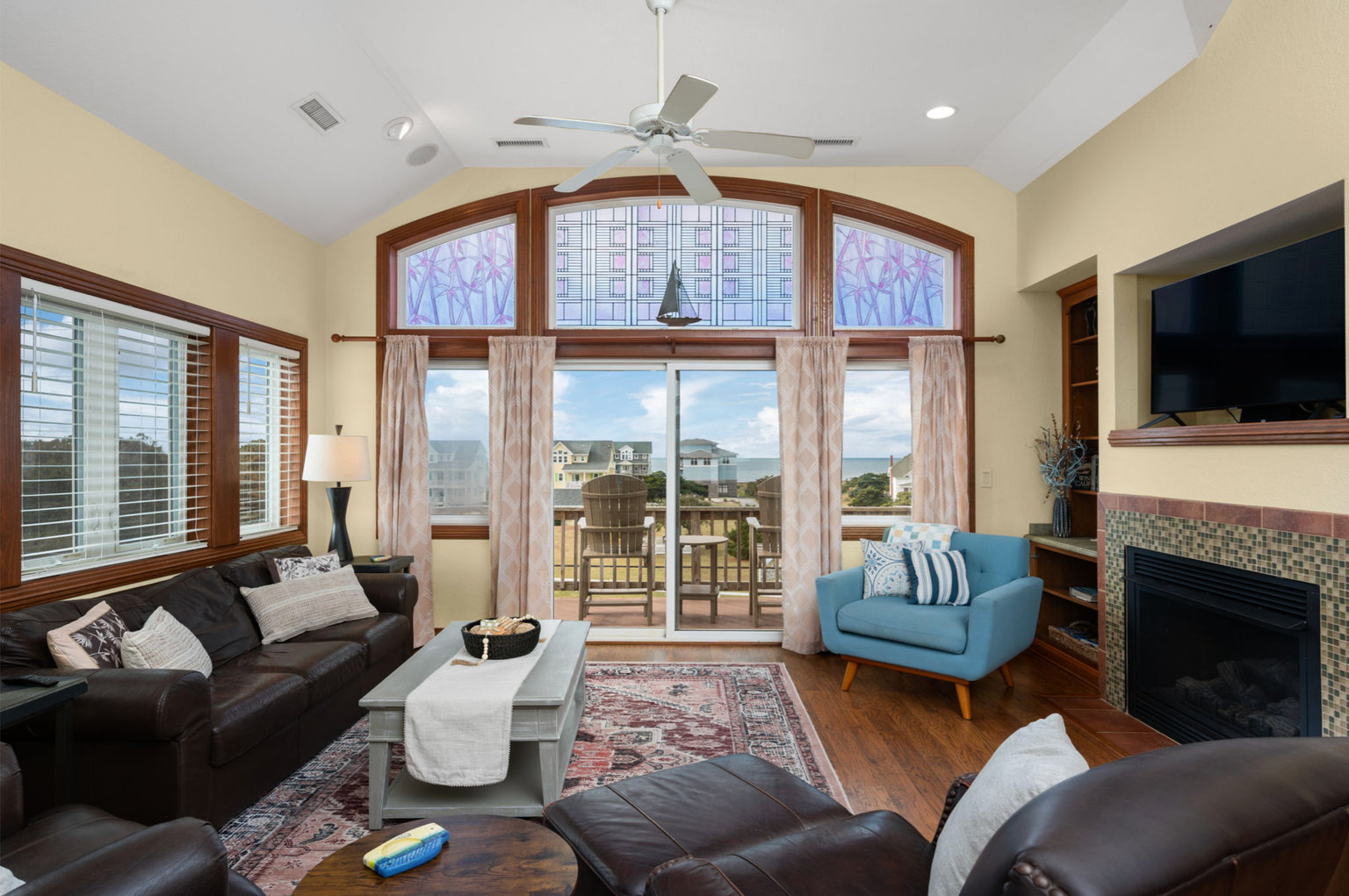 Waves Vacation Rental