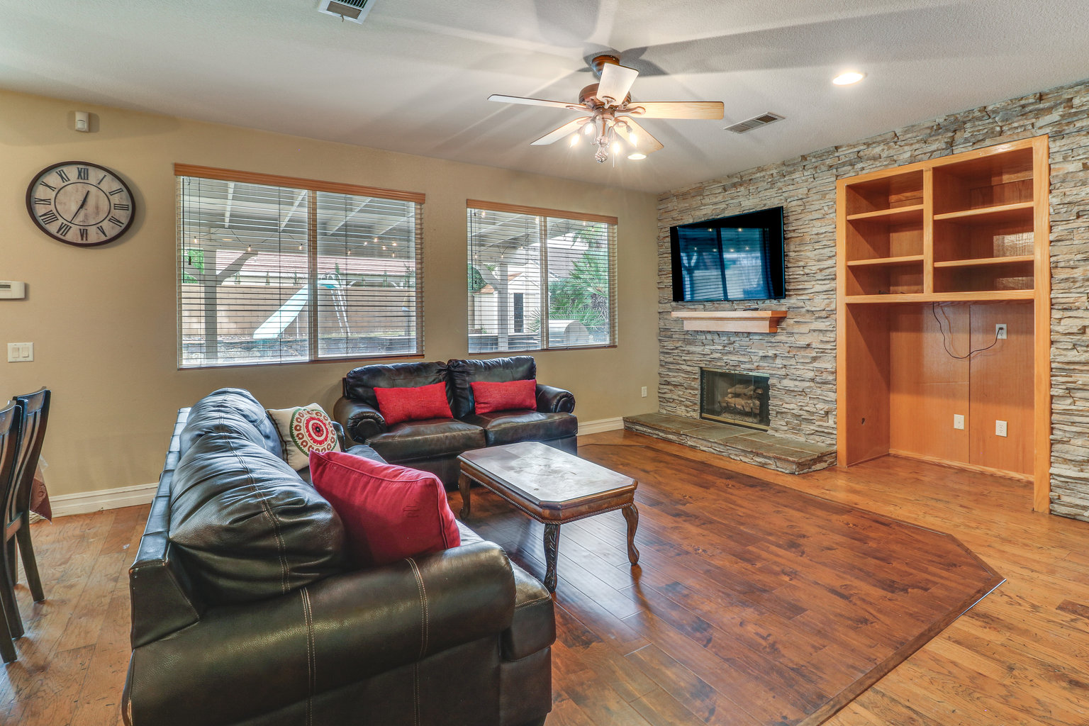 Palmdale Vacation Rental