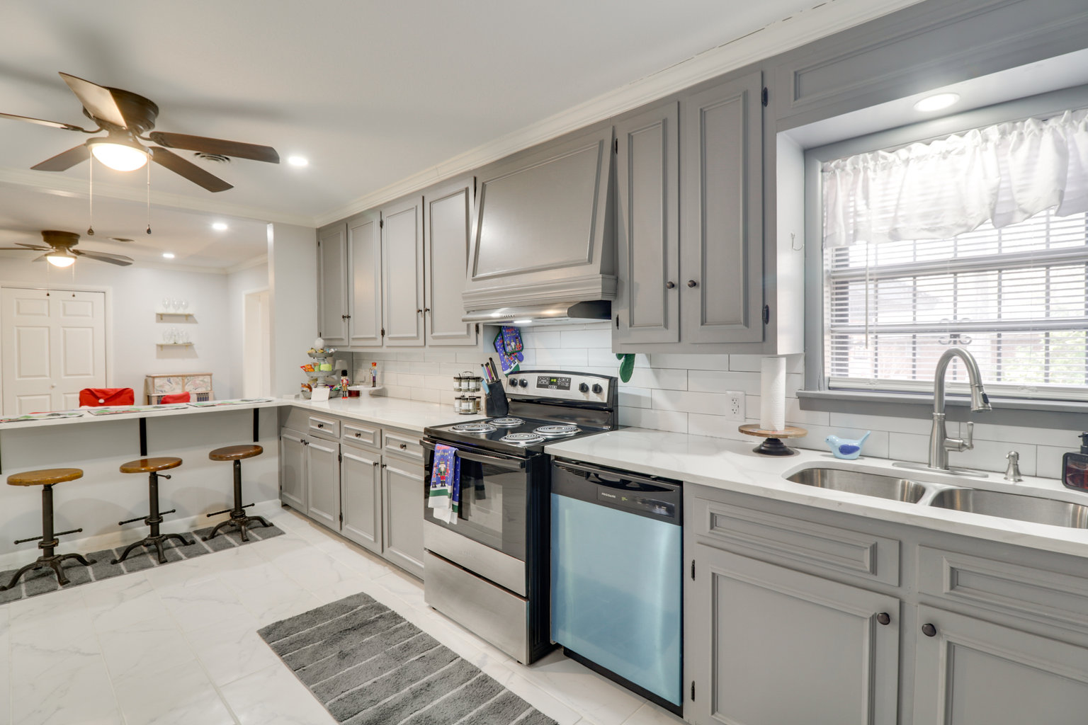 Pine Bluff Vacation Rental