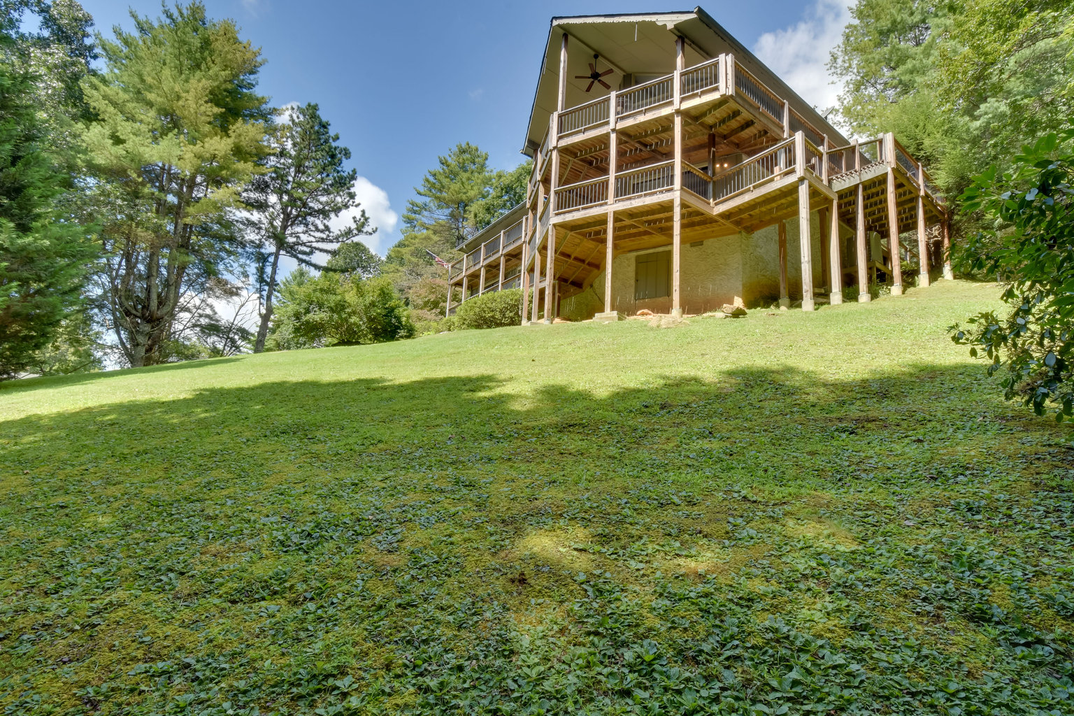 Dillard Vacation Rental