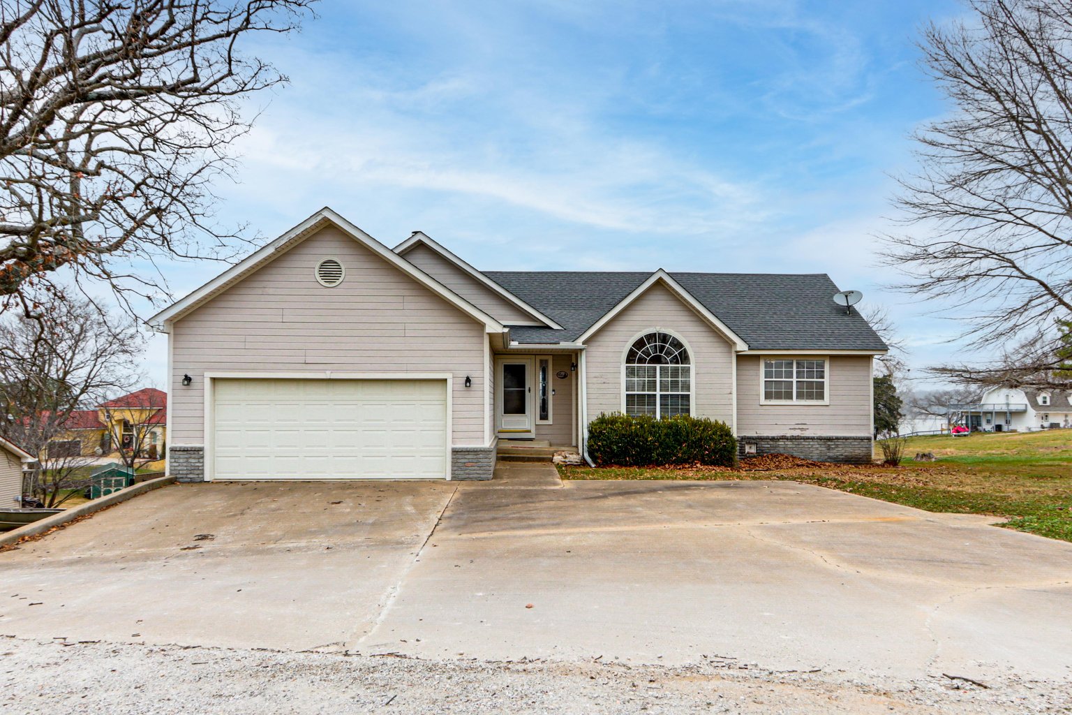 Grove Vacation Rental