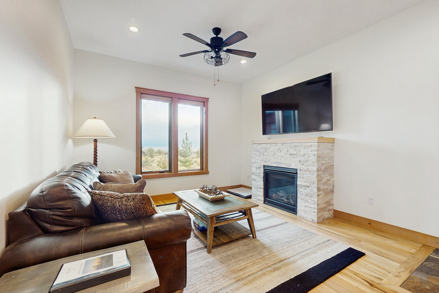 Powell Butte Vacation Rental