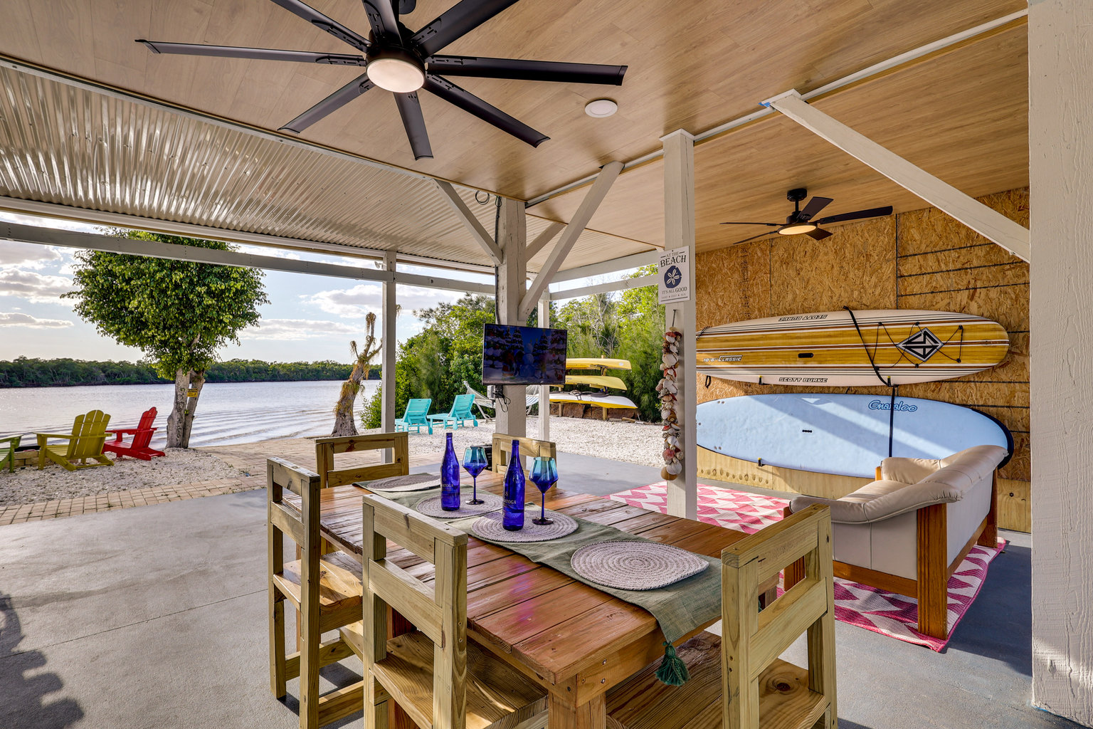 Ruskin Vacation Rental